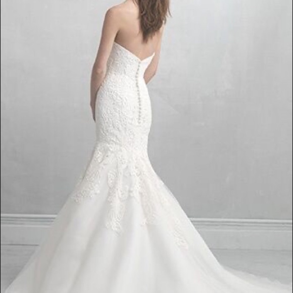 Madison James Wedding dress MJ17- Ivory